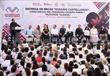 En unidad con el pueblo, Eduardo Ramírez fortalece la lucha contra la ignorancia