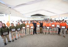 Eduardo Ramírez entrega ambulancias y llama a mantener la cooperación y solidaridad en Chiapas