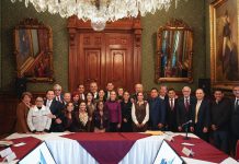 Eduardo Ramírez participa en reunión encabezada por la presidenta Claudia Sheinbaum