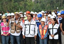 Eduardo Ramírez supervisa avances en la construcción de la carretera Ocosingo-Palenque “La Ruta de las Culturas Mayas”