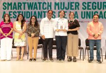 Entrega Eduardo Ramírez dispositivos del Programa Mujer Segura a estudiantes de la Unicach